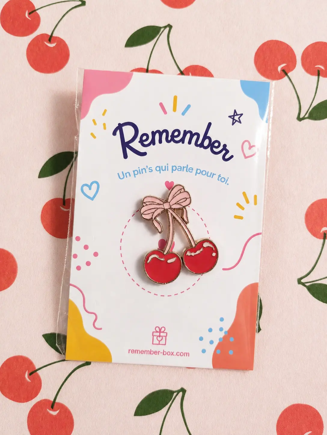 Pin's Cerises "Nœud Gourmand"