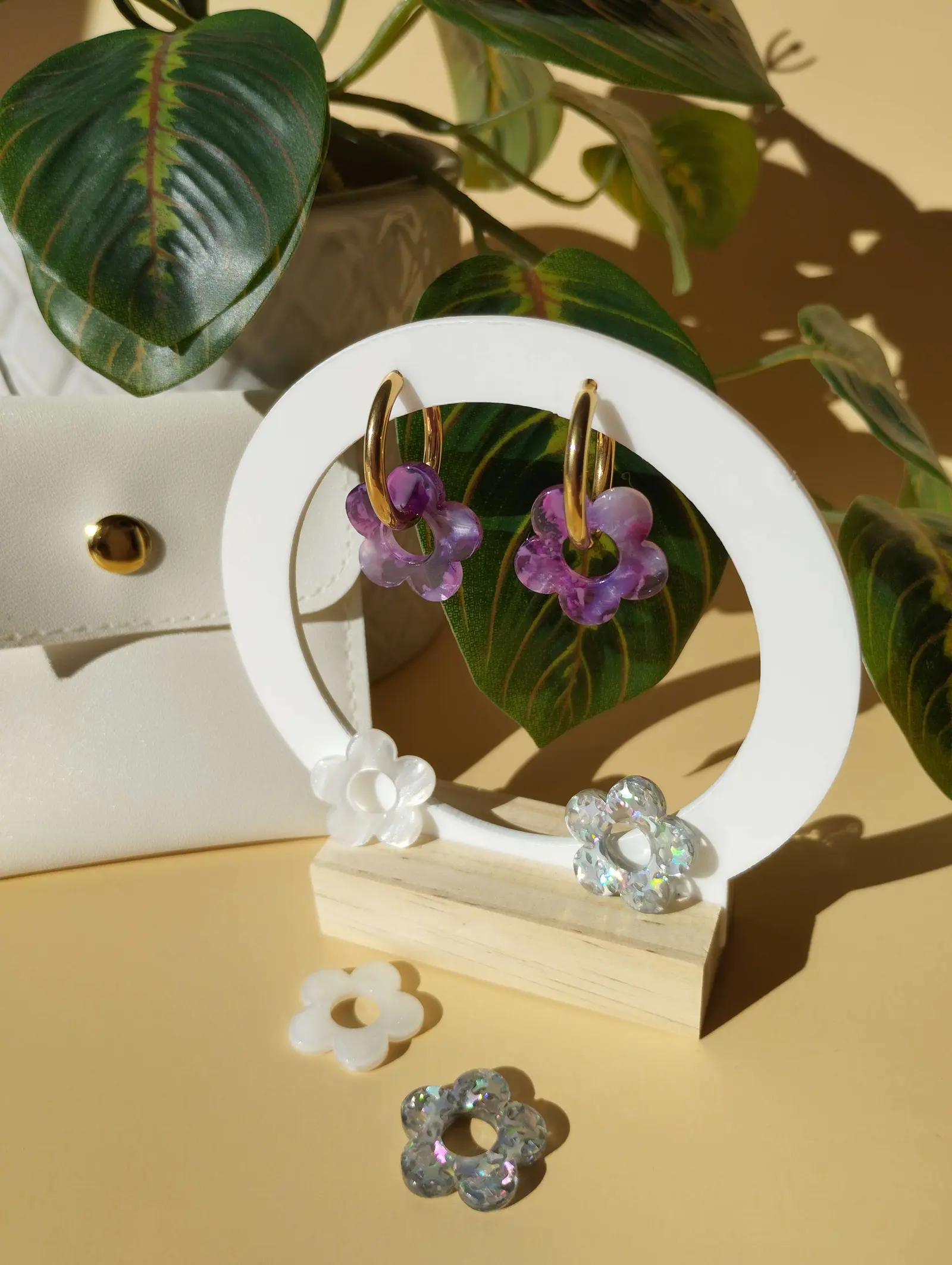 Boucles d'oreilles "Fais fleurir ta Journée" Éclatantes 💜